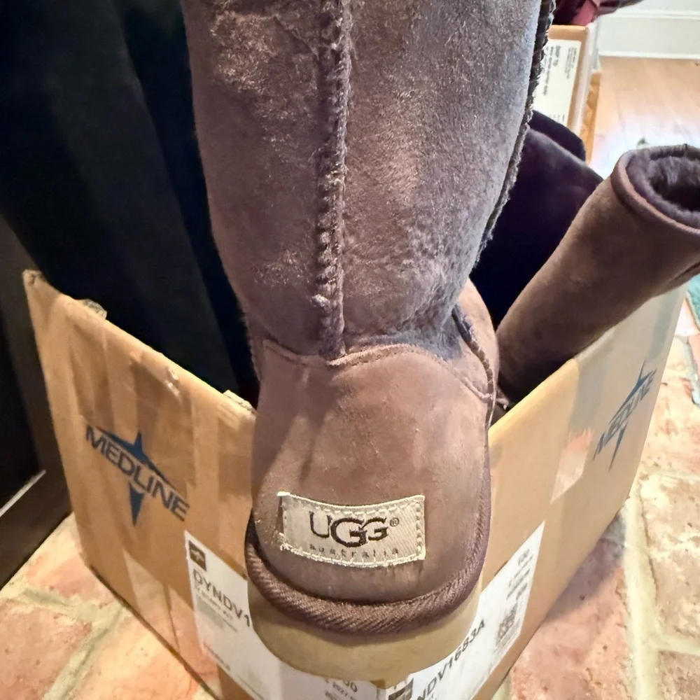 UGG Brown Ankle Boots - Picture 2 of 5
